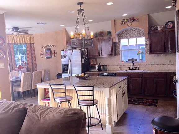 3rd image of 1006 Blue Bird Ct