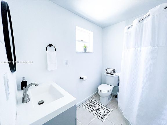 5th image of 1313 NE 118th St #1313