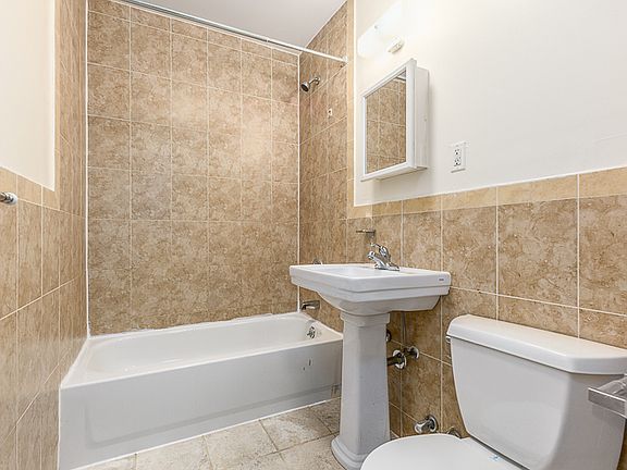 4th image of 791 Sterling Pl APT 3F