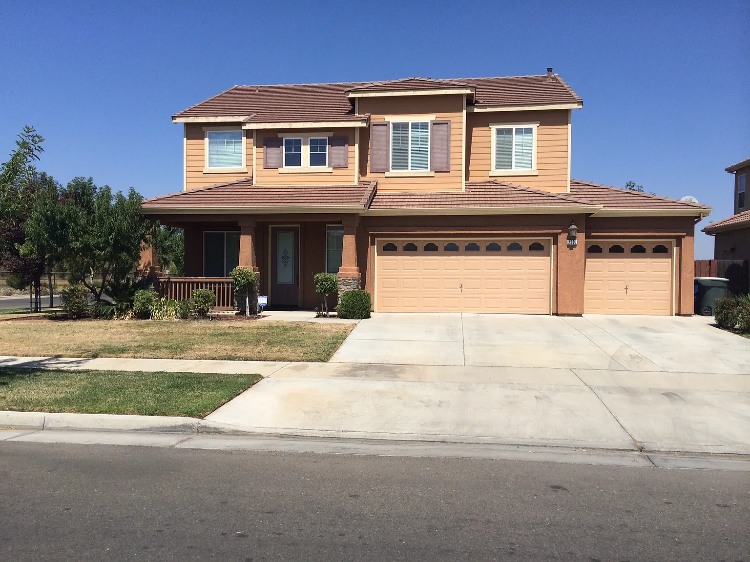 2305 Mariner Way photo 1