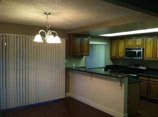 826 Marymanuel Cir, Sacramento, CA 95831