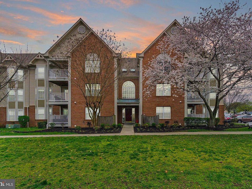 1st image of 615 Admiral Dr Unit 407