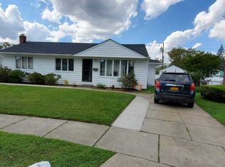 842 Fulton St, Valley Stream, NY 11580