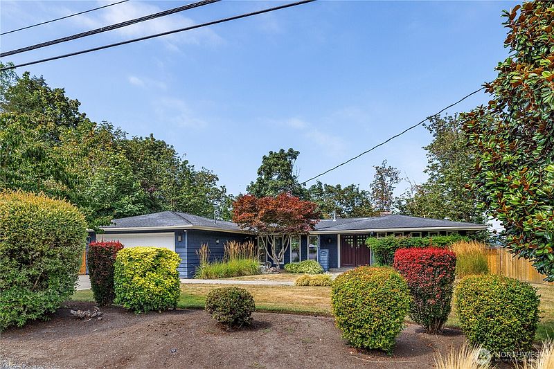 3rd image of 9726 SE 40th Street