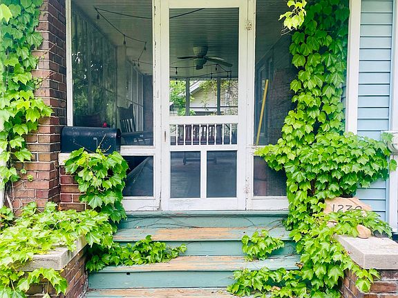 5th image of 1239 Garrison Ave