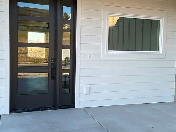 4th image of 7023 Max Dr