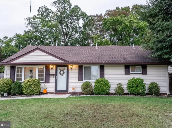 200 E Rudderow Ave, Maple Shade, NJ 08052