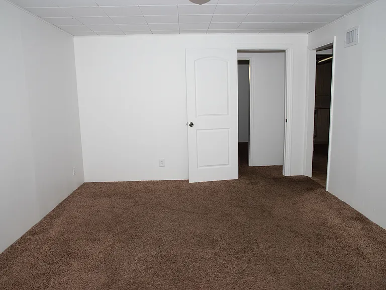 3533 Boston Rd — Photo 16