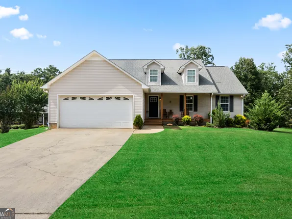 11 Walker Heights Rd SE, Lindale, GA 30147