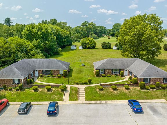 4th image of 8395 N Bennett Dr