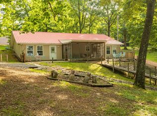 120 Veal Ln, New Concord, KY 42076