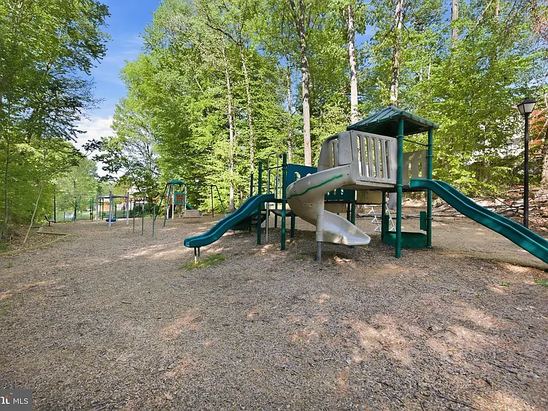 7625 Sheffield Green Way #7625 — Photo 28