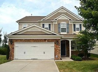4010 Jockey Club Cir, Cary, NC 27519