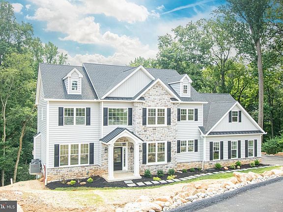 3rd image of 1687 Oday Ln