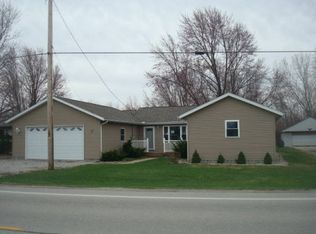 3684 W Harbor Rd, Port Clinton, OH 43452