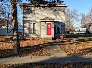 508 W 5th St, Sanborn, IA 51248