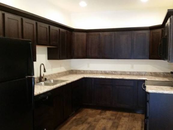 3rd image of 828 N 16th St