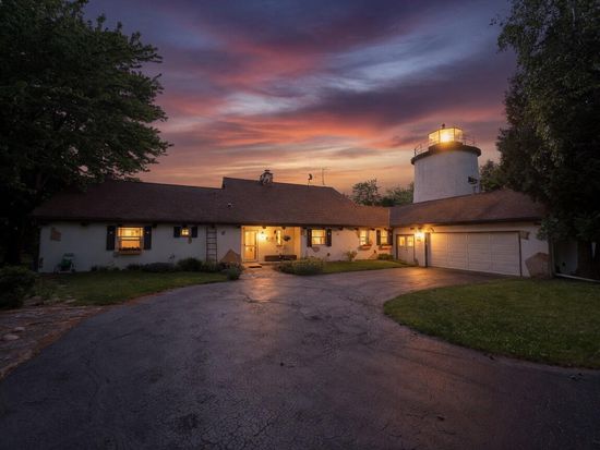1270 Lake Shore ROAD, Grafton, WI 53024