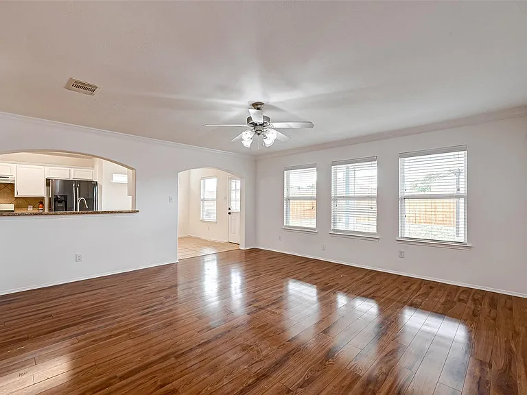 6906 Anson Point Ln — Photo 7