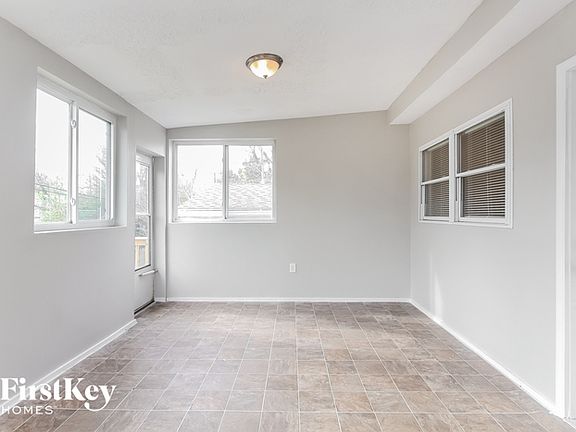 2nd image of 5907 Westhaven Dr