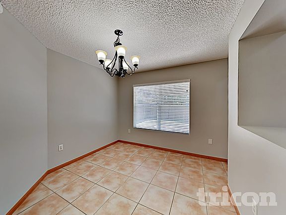 3rd image of 10418 Glassborough Dr