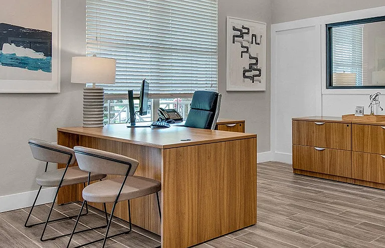 Marcus Pointe Grande Apartment Homes — Photo 53