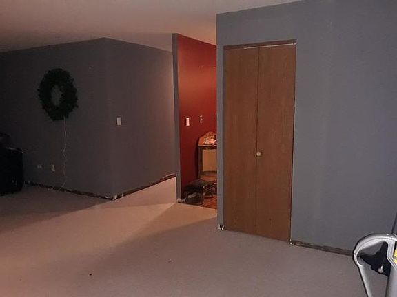 2nd image of 1700 Wedgewood Dr APT 415