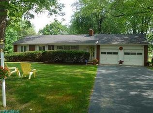 3581 Snouffer Rd, Columbus, OH 43235