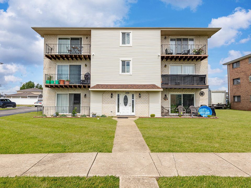 1st image of 7336 W 85th Pl APT 3A