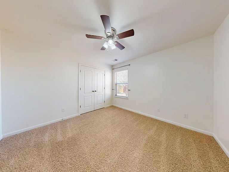 2704 Matsu Ln — Photo 8