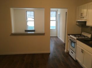 3866 11th St APT 2F, Long Island City, NY 11101