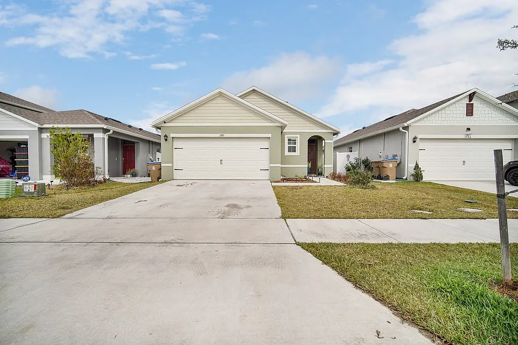 3 bed, 1504 sqft, $2,500 — Photo 3