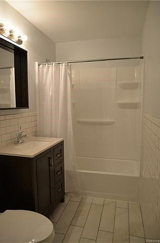 Main Bath