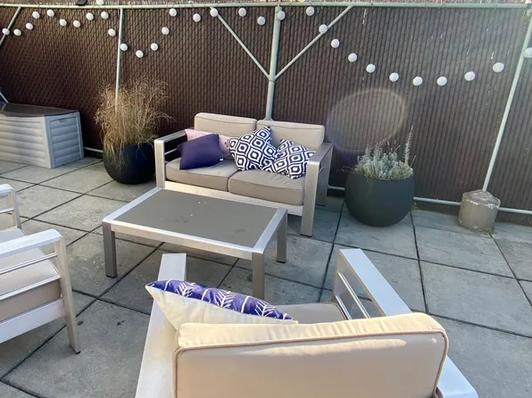 90 Clinton Street image 10 of 13