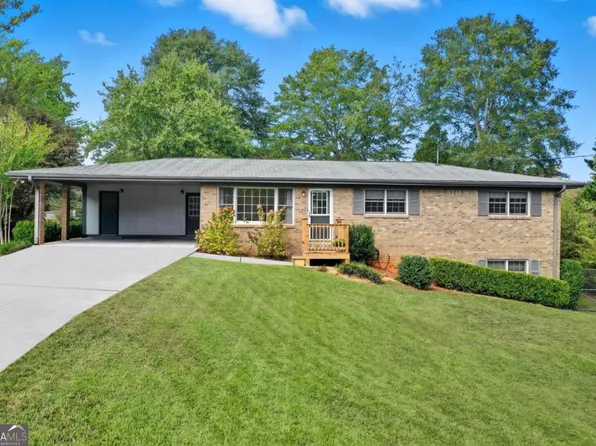 605 Embry Ln, Marietta, GA 30066