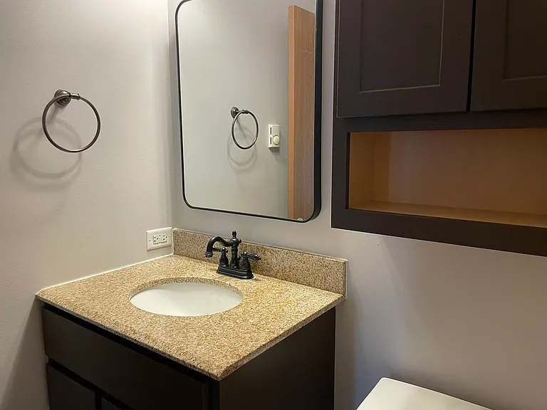 1323 Cunat Ct #2G — Photo 9