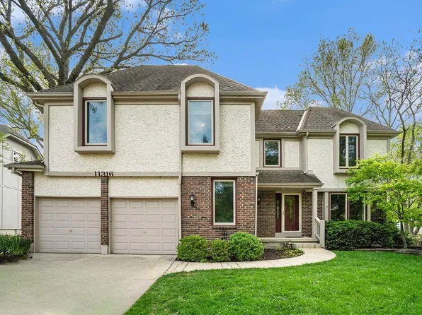 11316 Grant St, Overland Park, KS 66210