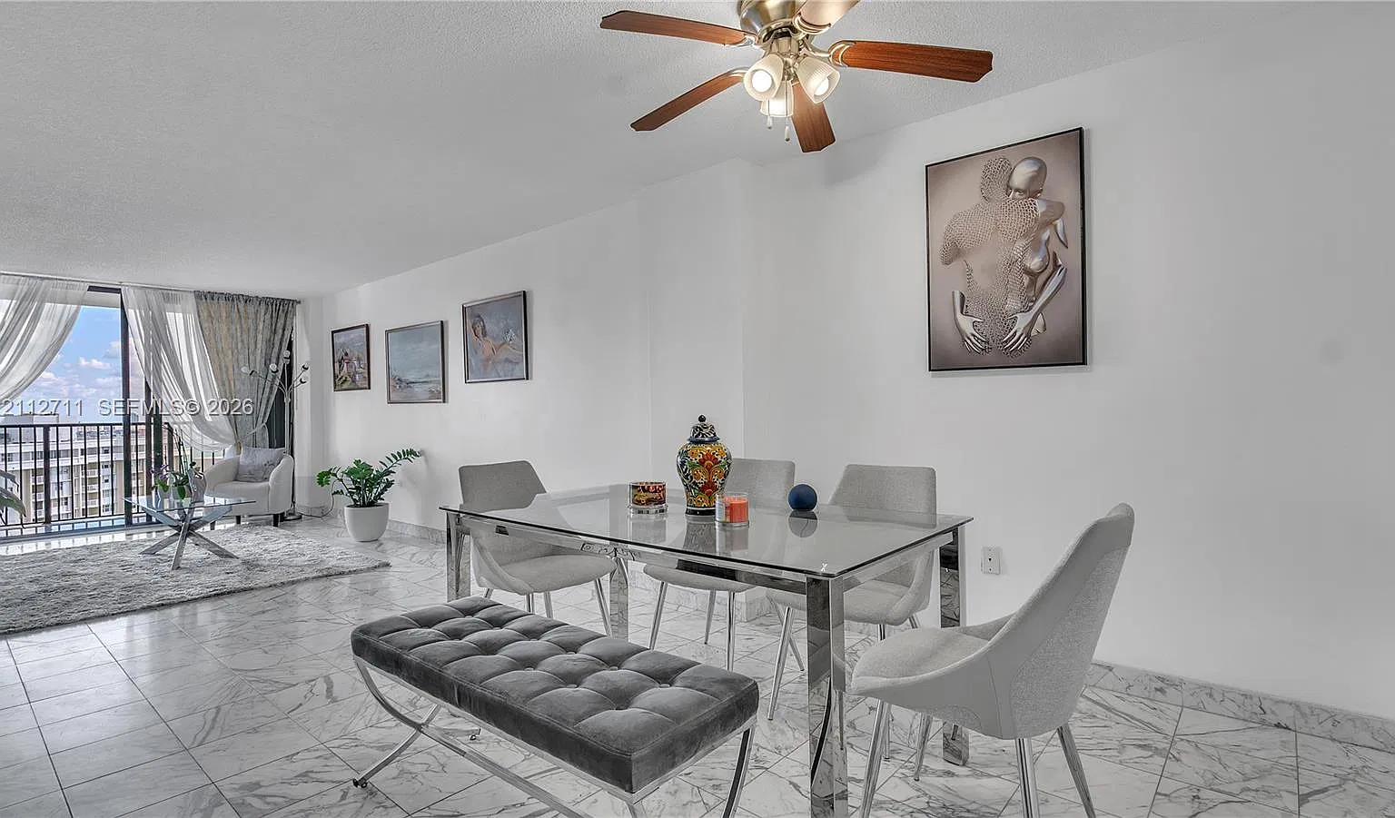 2 bed, 1030 sqft, $3,500 — Photo 3