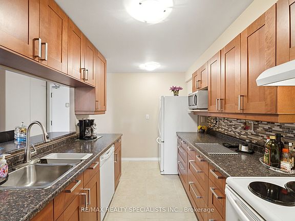 3rd image of 4205 Shipp Dr #404