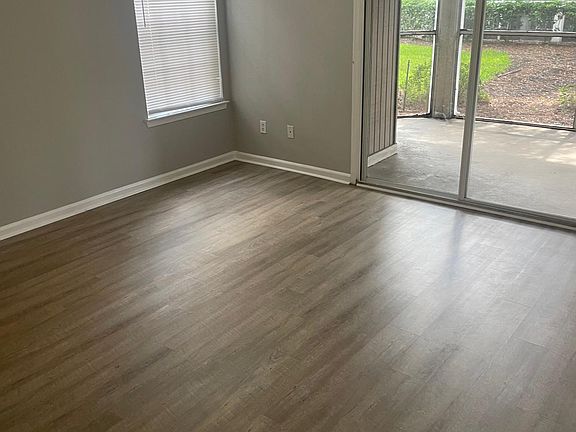 4th image of 10000 N Gate Pkwy #2112