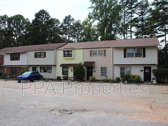 3rd image of 2707 Reynolds Park Rd