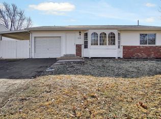 11050 Wilwood Dr, Maryland Heights, MO 63043