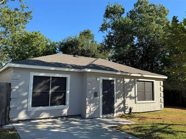 903 Roper St, Houston, TX 77034