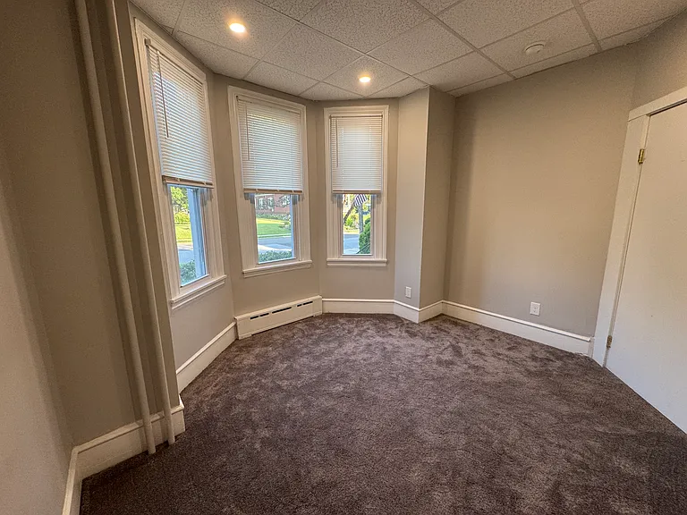 112 S Scott Ave #1 — Photo 7