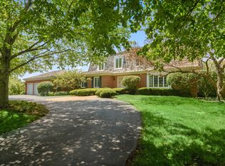 546 Balmoral Ln, Inverness, IL 60067