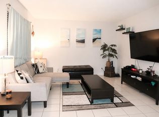 500 NE 2nd St APT 115, Dania, FL 33004