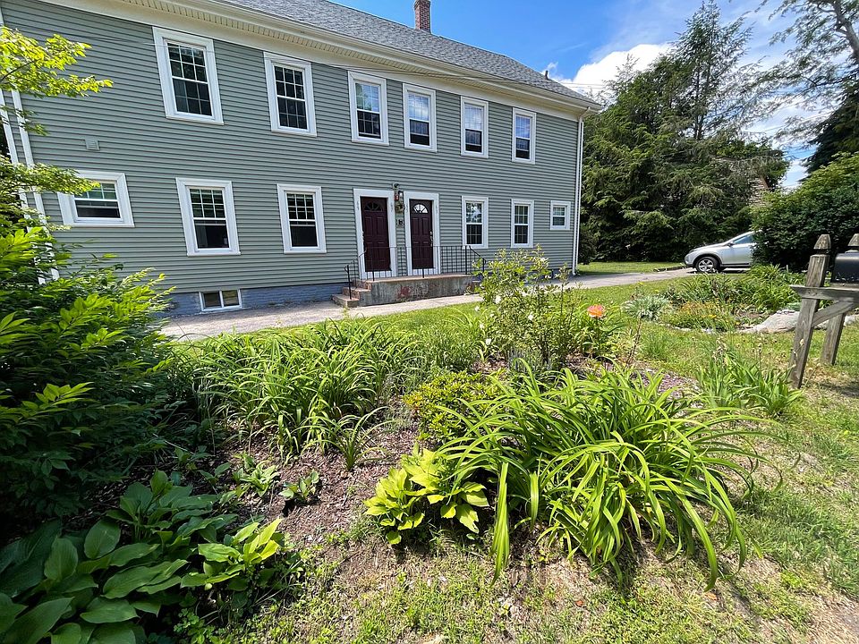 Ground floor unit with off street parking for 2 and individual mailbox