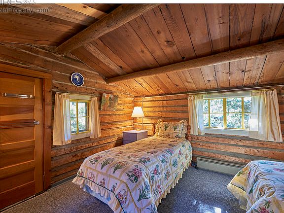 Bunk room