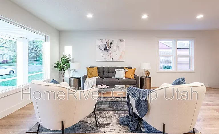 1626 E Downington Ave — Photo 10