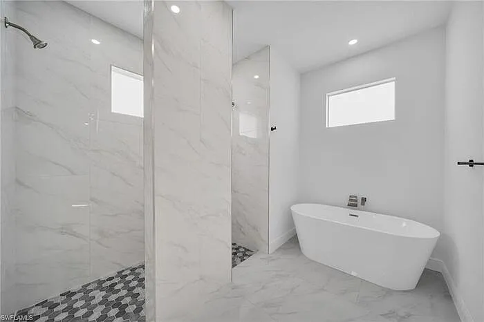 438 Poplar St — Photo 19